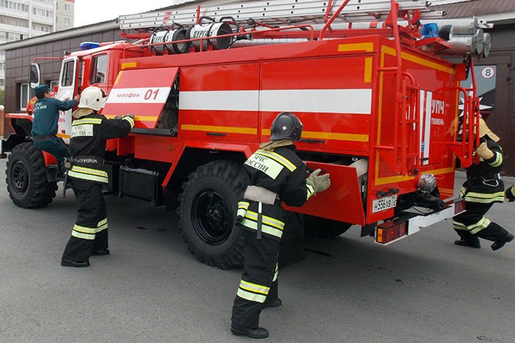 Противопожарные службы Ростовской области переведены на двухсменный режим работы