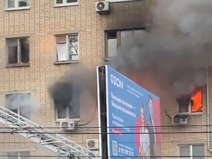 Пожар в многоквартирном доме на ул. Московской