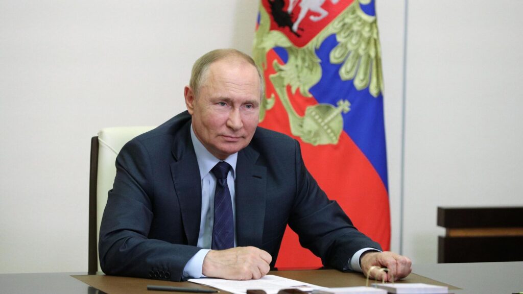 В. Путин предложил увеличить МРОТ