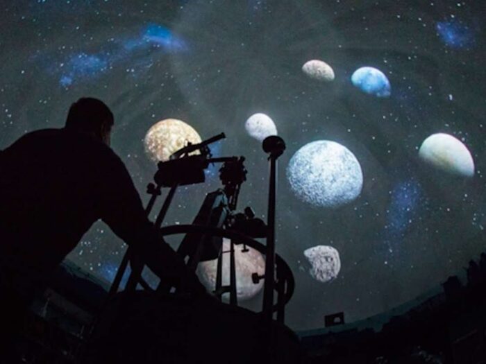 В Азовском музее отметят Международный день планетариев