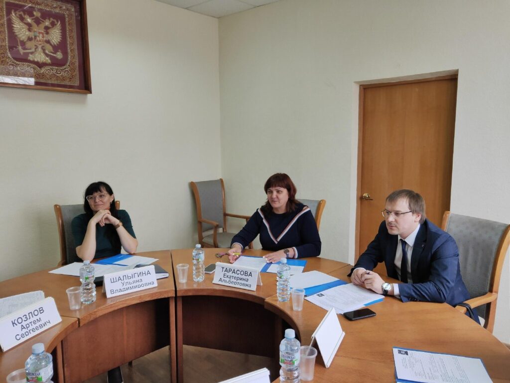 В Азовском районе назначены заместители главы молодежной администрации