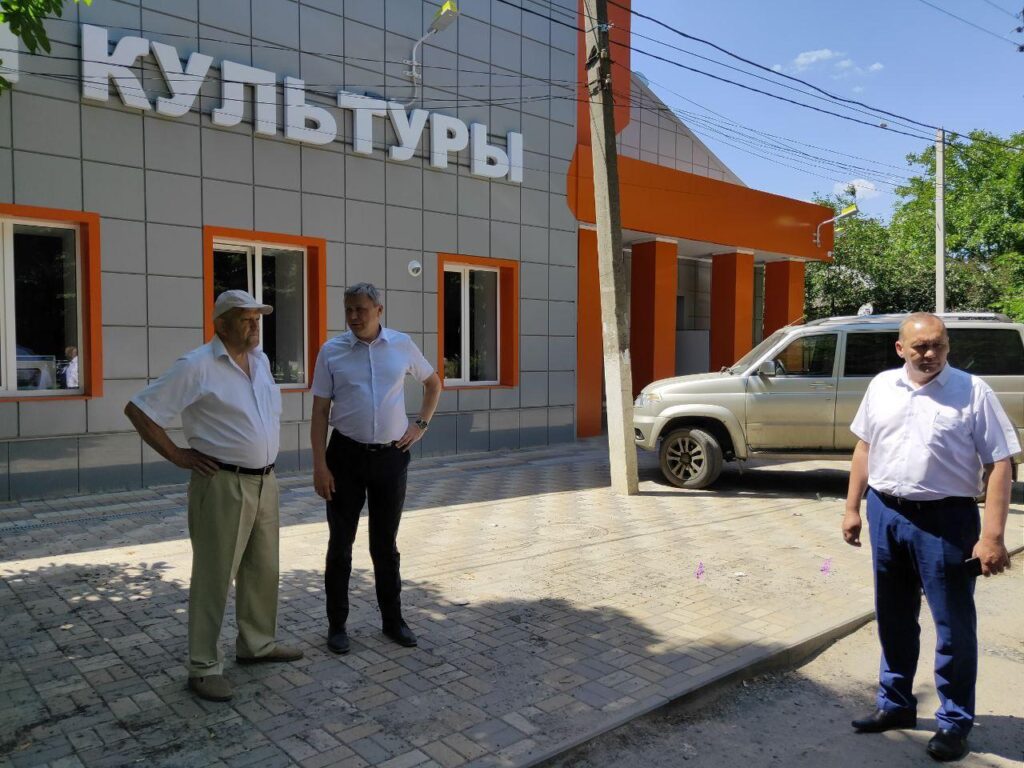 В Азовском районе капитально отремонтировали ДК
