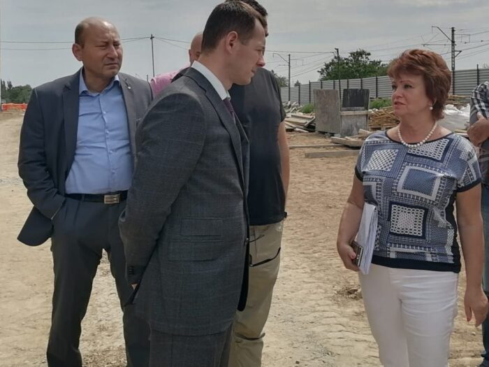 Министр финансов РО посетила г.Азов