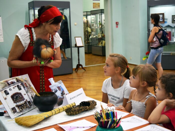 Азовский музей-заповедник приглашает юных посетителей