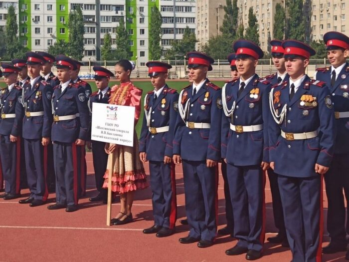 Всероссийский слет казачьей молодежи проходит в Азове