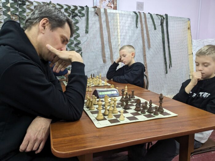 В Азовском районе состоялся шахматный турнир в честь знаменитого хлебороба